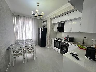 Mənzillər: 3 otaqlı, Yeni tikili, 115 kv. m — 7