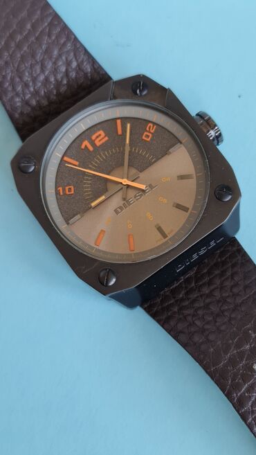 invicta muski satovi: Classic watch, Diesel, Male