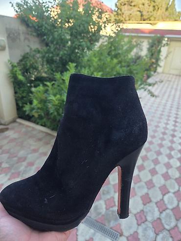 uqlarez ikinci əl: Ölçü: 38, İşlənmiş — 8