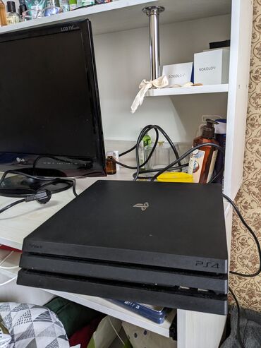 asus портативная консоль: Игровая консоль Sony PlayStation 4 Pro (PS4 Pro), черный цвет. 1tb