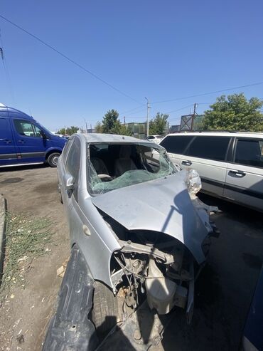 срочно продам авто в связи с переездом: Toyota Vitz: 2001 г., 1 л, Автомат, Бензин, Хэтчбэк