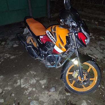 Honda CBF с фирменной расцветкой Repsol - Яркий спортивный дизайн — 2