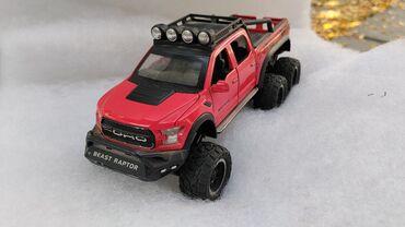 модель бишкек: Металлическая модель внедорожного пикапа 6x6 Ford Raptor открываются
