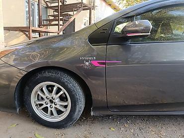 Toyota: Toyota Prius: 2022 г., 1.8 л, Автомат, Гибрид, Хэтчбэк — 8