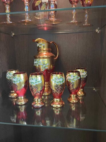 Çay dəstləri və servizlər: Çay dəsti, rəng - Qırmızı, Şüşə, Almaniya