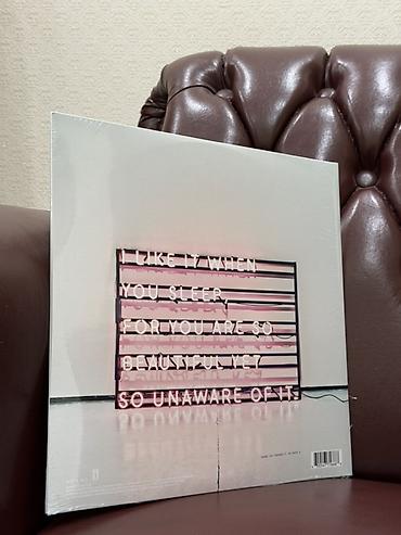 vinil disk: LIMITED EDITION (ag sheffaf vinyl) The 1975 – “I Like It When You — 2