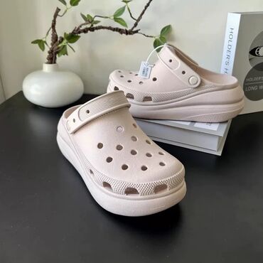 ремень безапасности: Босоножки, 39, Crocs, Новый, цвет - Розовый