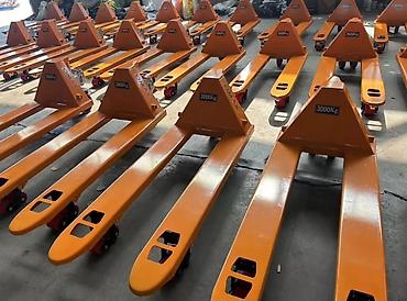Строительные миксеры: Электроинструменты 
Ленина 479Б — 7