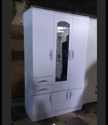 Dolablar: Açılan, 3 qapılı Düz dolab, Qarderob, paltar dolabı -da lalafo.az — 23 Dolablar: Açılan, 3 qapılı Düz dolab, Qarderob, paltar dolabı — 23