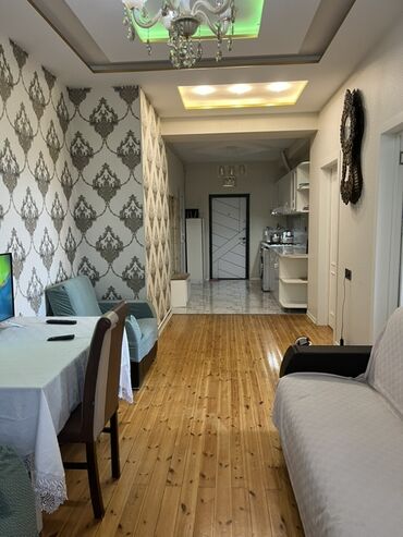 Köhnə tikili: Satılır: tam təmirli 2yataq otagı bır Zal metbex ıstı pol tam eşyalı — 17