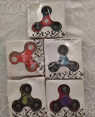 Fidget Spinner dəsti - Model: Hand Spinner (3 qanadlı klassik) və 5