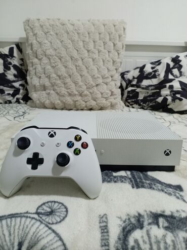 xiaomi redmi note 10 pro cena polovan: Xbox one s 1tb cena 280e igrice battefield pes 18 legendary edition