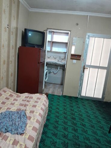 Otaqların uzunmüddətli kirayəsi: Həyət evi paltaryuyan internet televizor kravatlar pastel xalça var -da lalafo.az — 2 Otaqların uzunmüddətli kirayəsi: Həyət evi paltaryuyan internet televizor kravatlar pastel xalça var — 2