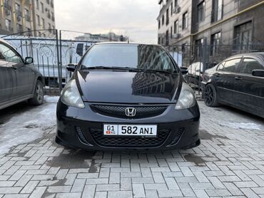 авто номера бишкек: Honda Jazz: 2005 г., 1.5 л, Механика, Бензин, Хэтчбэк