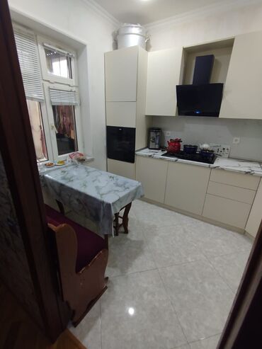 Köhnə tikili: Bakı, Binə, 5 otaqlı, Köhnə tikili, 220 kv. m -da lalafo.az — 4 Köhnə tikili: Bakı, Binə, 5 otaqlı, Köhnə tikili, 220 kv. m — 4