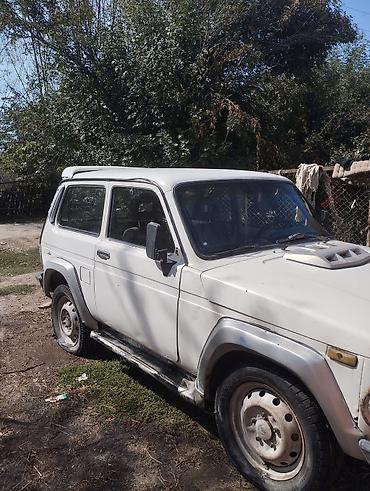 216 65 16: ВАЗ (ЛАДА) 2121 (4x4): 2002 г., 1.7 л, Механика, Внедорожник — 1