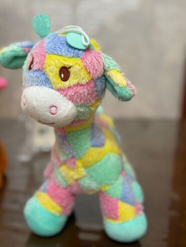 Oyuncaqlar: Hamisi yenidir qiymet 10 15 azn arasi catdirilma var elaqe whatsapp — 19