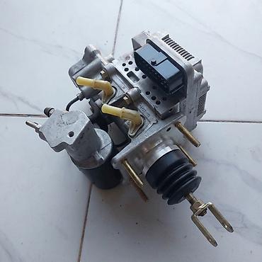 su pompadı: Toyota, Prius 30, Orijinal, İşlənmiş — 2