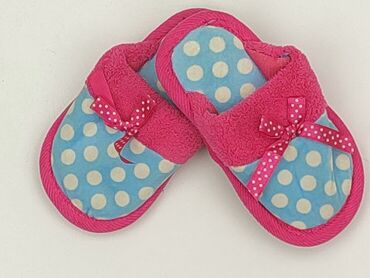 deichmann buty dziecięce zimowe: Kapcie 19, Używany
