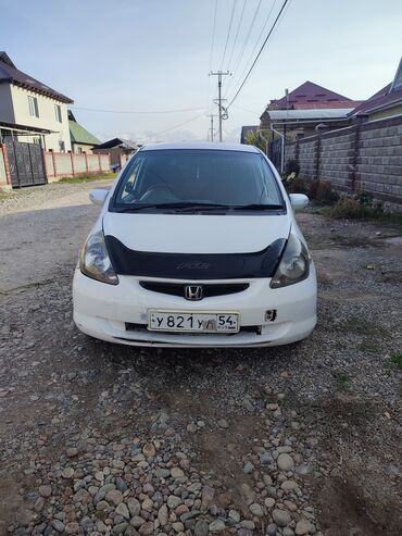 машина 500000: Honda Fit: 2002 г., 1.3 л, Вариатор, Бензин, Хэтчбэк