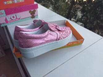 Dəstlər: Tuflilər, Qız üçün, 29