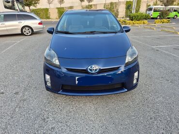 авто шлем: Toyota Prius: 1.8 l | 2010 il Hetçbek