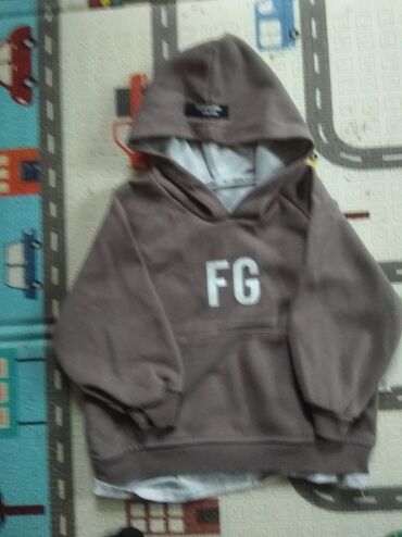 Отдам даром: Вещи детские в хорошем состоянии. на 4кг стирального порошка Тайд или — 18