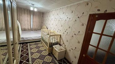 квартиры в бишкеке в районе политеха: 2 комнаты, 44 м², 104 серия, 4 этаж, Косметический ремонт