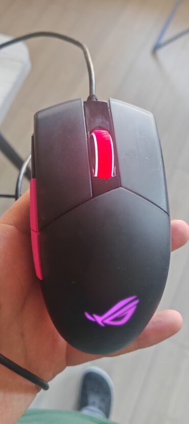 клавиатура и мышка: ROG strike impact 2 pink china version