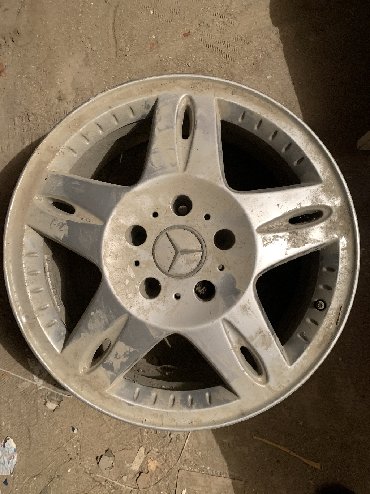 təkər və disklər: 5 bolt mercedes diski satilir ideal veziyyetde . Cati eyrisi svarkasi