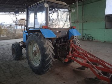 su maşını sifarişi: Traktor Belarus (MTZ) 89, 2015 il, motor 8.9 l, İşlənmiş