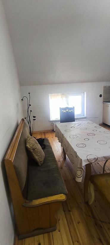 Günlük kirayə mənzillər: 2 otaqlı — 8