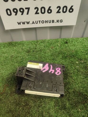 Стоп-сигналы: Блок комфорт Toyota Rav4 ACA31 2.4 2AZ-FE 2006 (б/у)