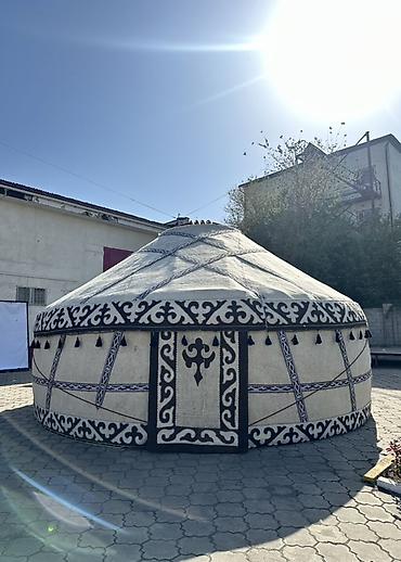 Аренда юрт: Аренда юрты, Каркас Деревянный, 65 баш, С полом — 14