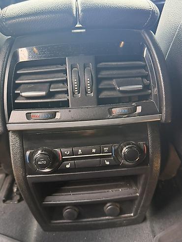 машина bwm: BMW X5: 2017 г., 4.4 л, Автомат, Бензин, Кроссовер — 8