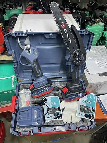 Наборы электроинструментов: Набор аккумуляторных садовых инструментов Комплектация на фото: - — 1