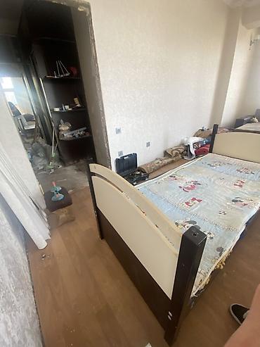 taxt qravat: Oğlan və qız üçün, İşlənmiş, Çarpayı, Bazasız, Matrassız, Siyirməsiz — 1