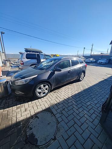 Kia: Kia Ceed: 2015 г., 1.6 л, Автомат, Бензин, Универсал — 4