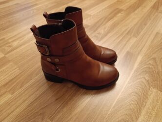 женские цветные кеды: Размер: 37, цвет - Коричневый, Б/у at lalafo.az женские цветные кеды: Размер: 37, цвет - Коричневый, Б/у