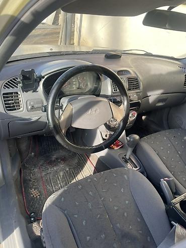 Hyundai: Hyundai Accent: 1.5 l | 2000 il Sedan — 11