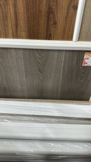 Laminat: Laminat döşəmə panelləri – müxtəlif ağac teksturalı dizaynlar Məhsul — 2