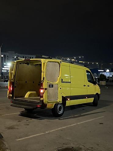 Унаа: Жеңил жүк ташуучу унаа, Mercedes-Benz, Стандарт, 3 т, Колдонулган — 10