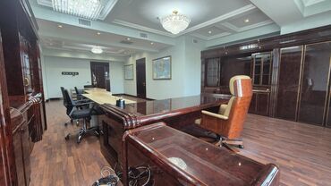 Kommersiya daşınmaz əmlakının satışı: Xətai metrosuna bir neçə addımlıq məsafədə, şəhərin prestijli biznes — 4