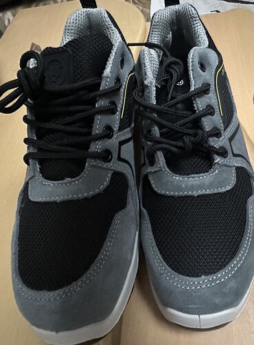 Krasofkalar və idman ayaqqabıları: • Emalatxana ve fabrikde çetin islar üçün ideal qoruyucu funksiyali — 5