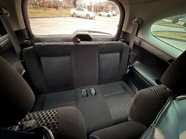 Honda: Honda Stream: 2005 г., 2 л, Типтроник, Бензин, Минивэн — 8