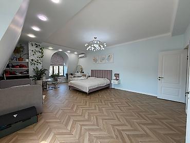 английский квартл: 3 комнаты, 152 м², 13 этаж — 2