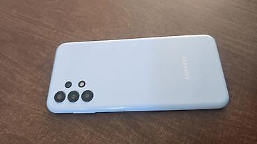 samsung a72: Samsung Galaxy A13, Б/у, 128 ГБ, цвет - Голубой, 2 SIM — 3