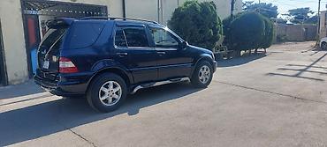 a class mercedes: Mercedes-Benz ML 350: 3.5 l | 2003 il Ofrouder/SUV — 3