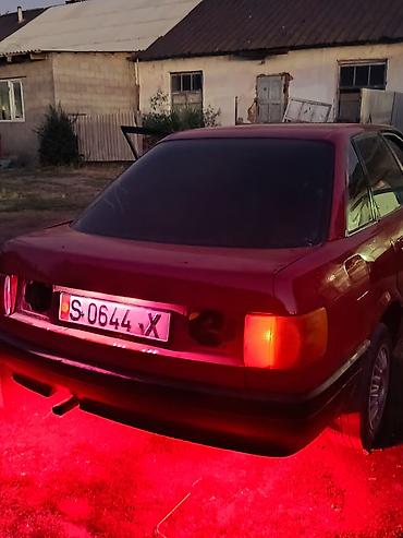 Audi: Audi 80: 1987 г., 1.8 л, Механика, Бензин, Седан — 3