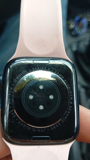 Apple Watch: Apple watch 9 series оригинал,все работает,с аккаунтов выйду